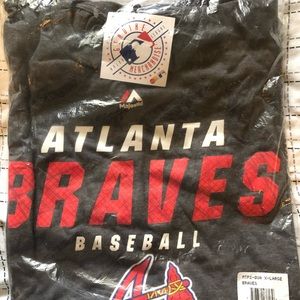 Men’s XL Braves T-shirt